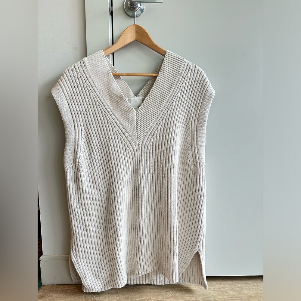 Sweater Vest